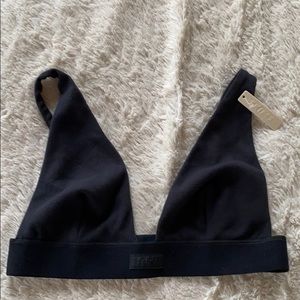 Skims by Kim Kardashian COTTON PLUNGE BRALETTE